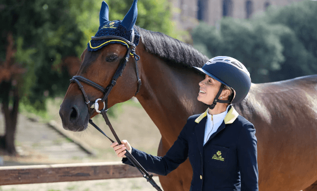 How can riders prepare mentally for competitive events?