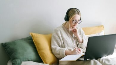 building a thriving online venture