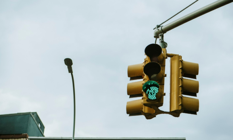 Traffic Signal Pole Manufacturers: Building the Backbone of Urban Traffic Systems