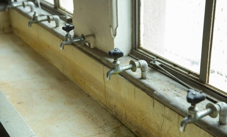 identity online presence strategy