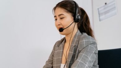 corporate hotline for tech